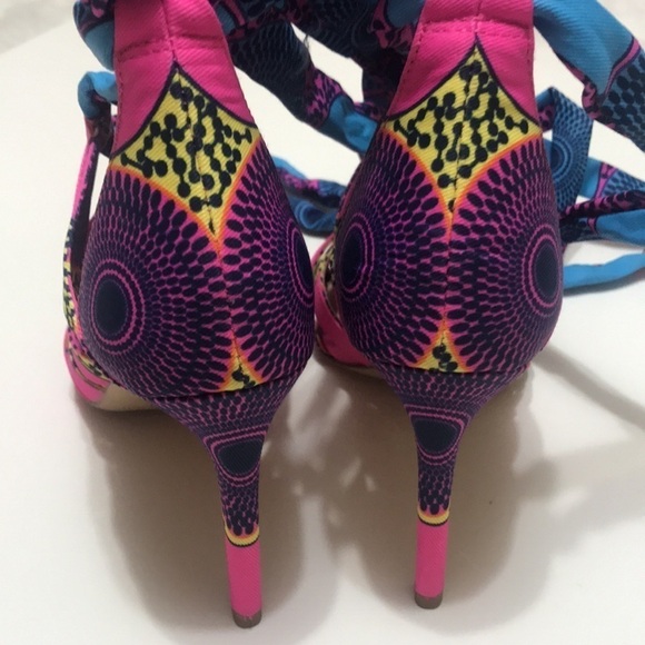 Gianni Bini Adrianna Ankle Wrap Lace-Up Strappy Sandals SZ 6.5M - Picture 6 of 11